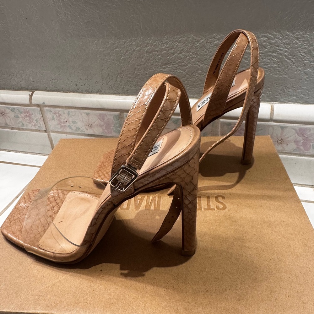 Steve Madden Brown and Clear Heels - Picture 3 of 3